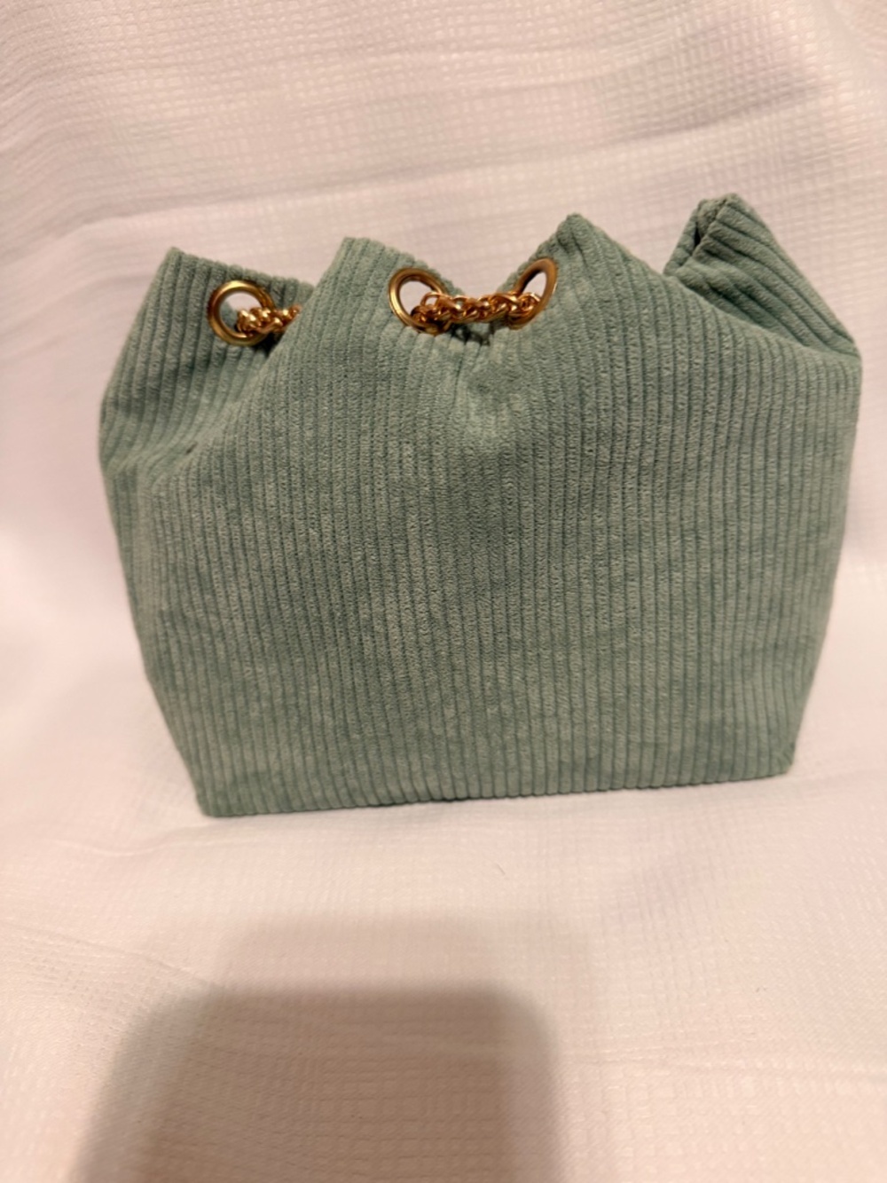 Sage green corduroy bucket bag - Picture 3 of 5